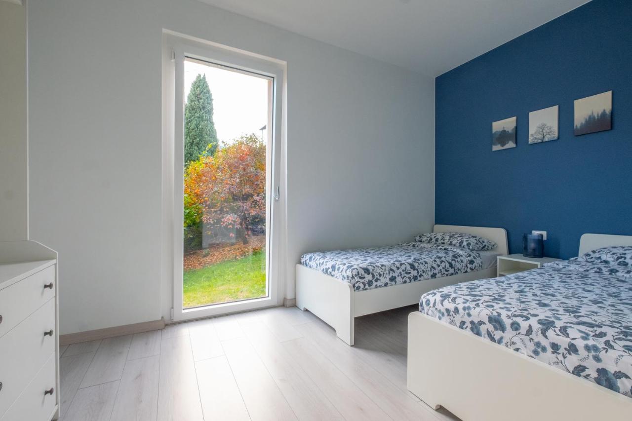 Happy Guest Apartments - Blue Apartment Riva di Solto Exterior foto